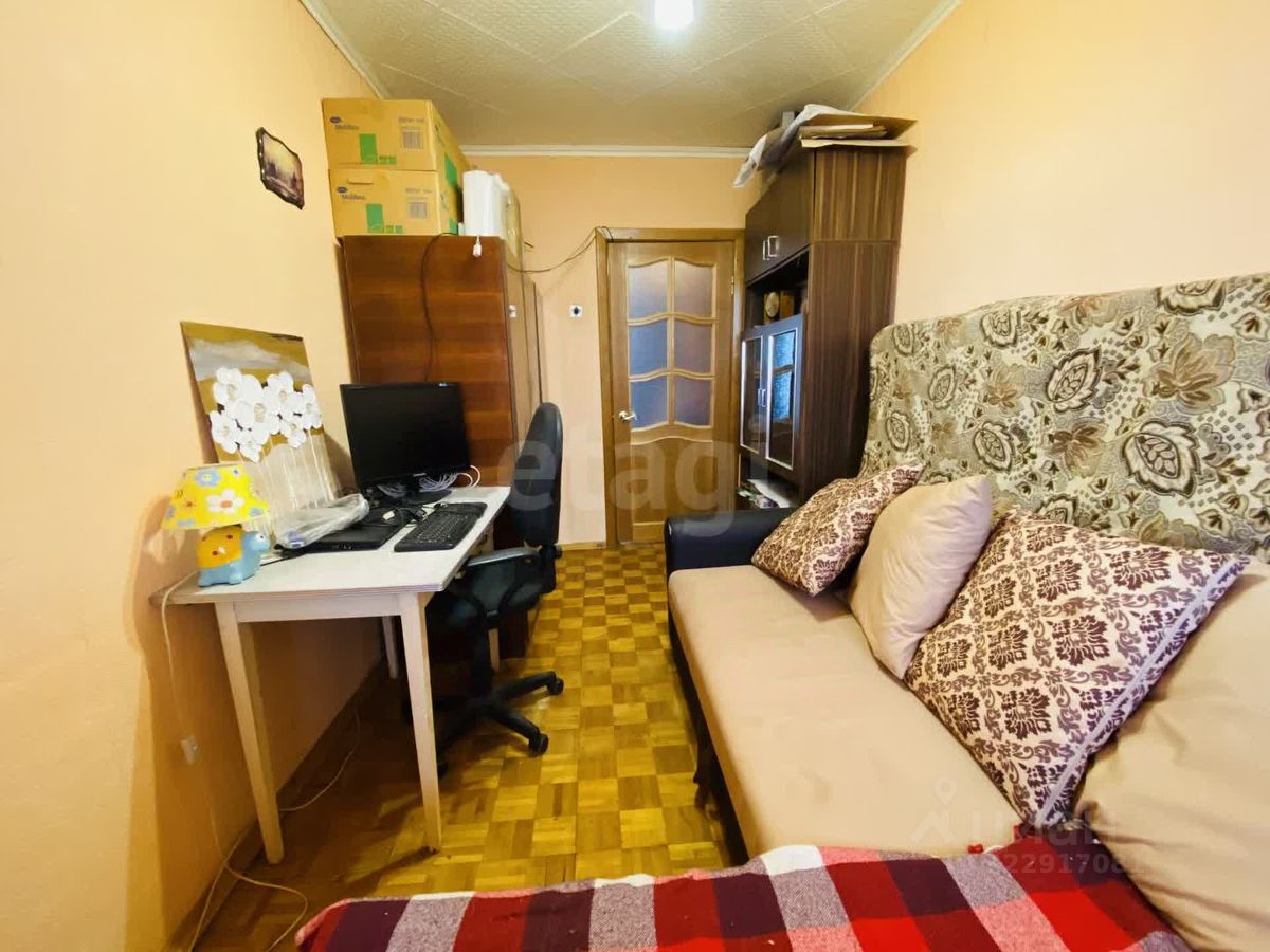 Продажа 3-комн квартиры на вторичном рынке Серпухов, улица Ворошилова, 140