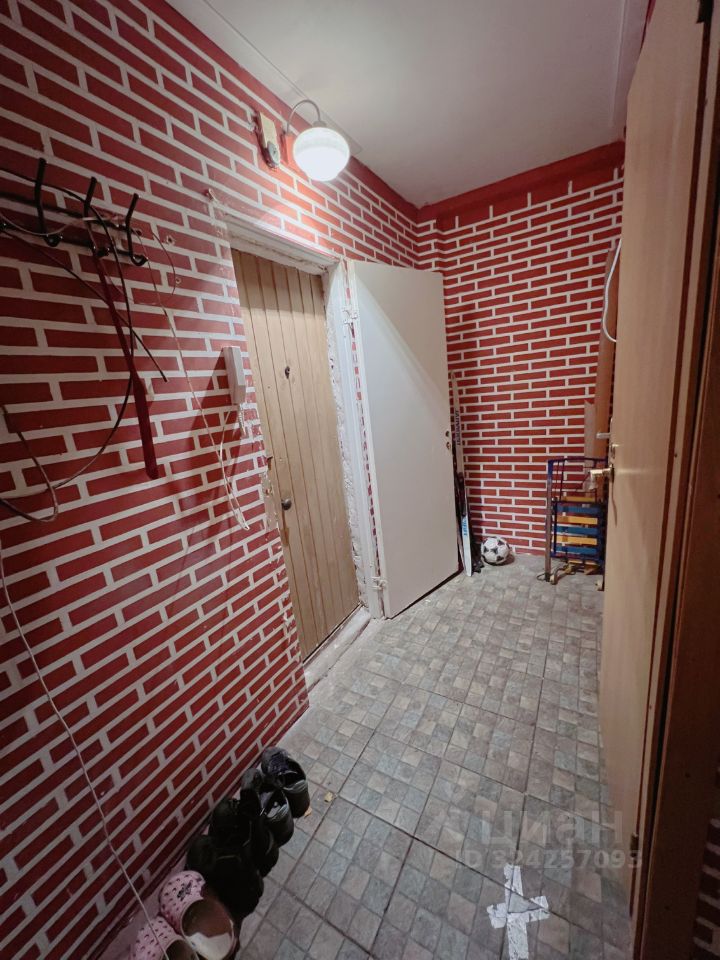 Аренда 1-комн квартиры на вторичном рынке Октябрьская набережная, 90к8