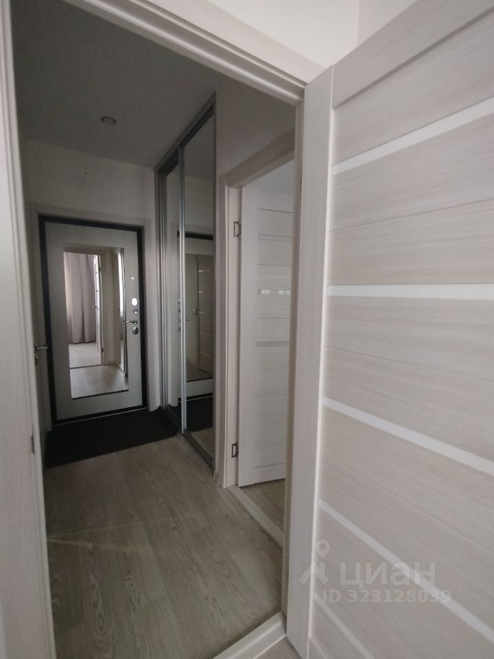 Продажа 1-комн квартиры на вторичном рынке Мурино, бульвар Воронцовский, 14к1