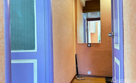 Продажа 1-комн квартиры на вторичном рынке улица Матроса Железняка,  д. 15