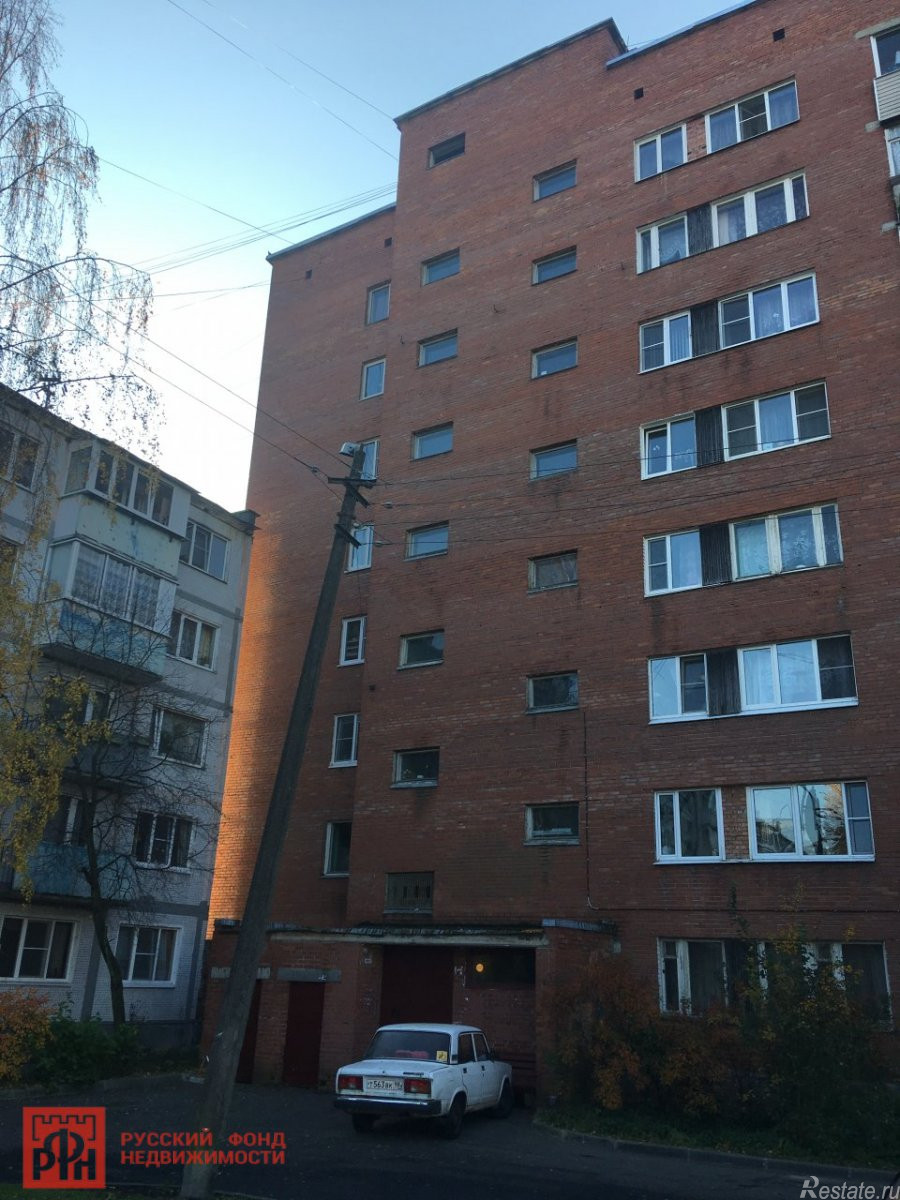 Продажа 4-комн квартиры на вторичном рынке Ломоносов г., Федюнинского ул. ,  д. 3,  к. 1