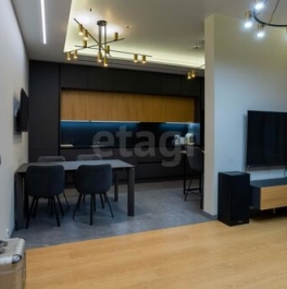 Продажа 3-комн квартиры на вторичном рынке Александра Матросова ул,  д. 1