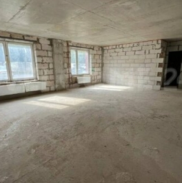 Продажа 3-комн квартиры на вторичном рынке Южный, ул Радужная,  д. 21