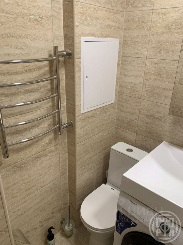 Продажа 1-комн квартиры на вторичном рынке Колпино, набережная Комсомольского Канала, 21