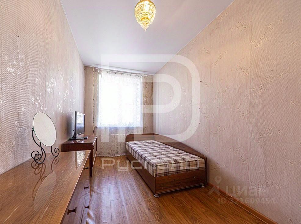 Продажа 3-комн квартиры на вторичном рынке проспект Металлистов, 130