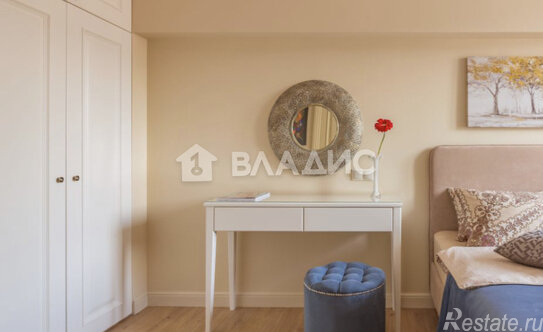 Продажа 2-комн квартиры на вторичном рынке Зверинская улица,  д. 6-8