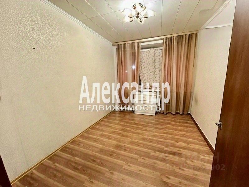 Продажа 3-комн квартиры на вторичном рынке Выборг, улица Куйбышева, 17