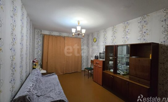 Продажа 3-комн квартиры на вторичном рынке Кириши г, Нефтехимиков ул,  д. 22