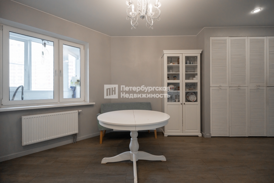 Продажа 2-комн квартиры на вторичном рынке поселок Шушары, поселок Шушары, Вилеровский пер, д 6