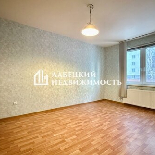 3-комн квартира Парголово п, 1 Мая ул,  д. 107 к9