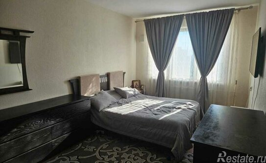 Продажа 4-комн квартиры на вторичном рынке Муринская дор,  д. 68 к1