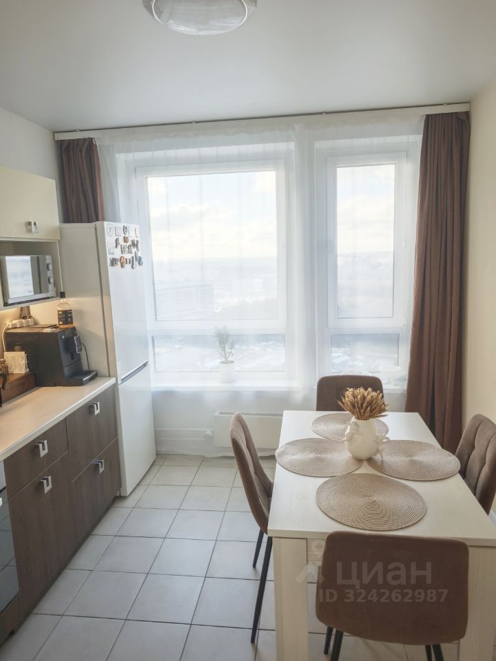 Продажа 1-комн квартиры на вторичном рынке Красногорск, улица Видная, 1