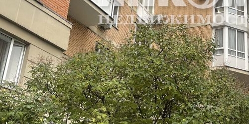 4-комн квартира улица Полины Осипенко, 10к1