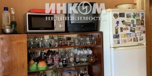 3-комн квартира улица Маршала Неделина,  д. 28