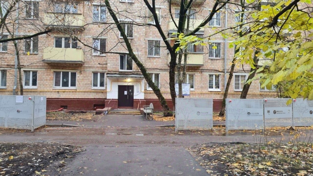 Продажа 2-комн квартиры на вторичном рынке улица Демьяна Бедного, 20К5