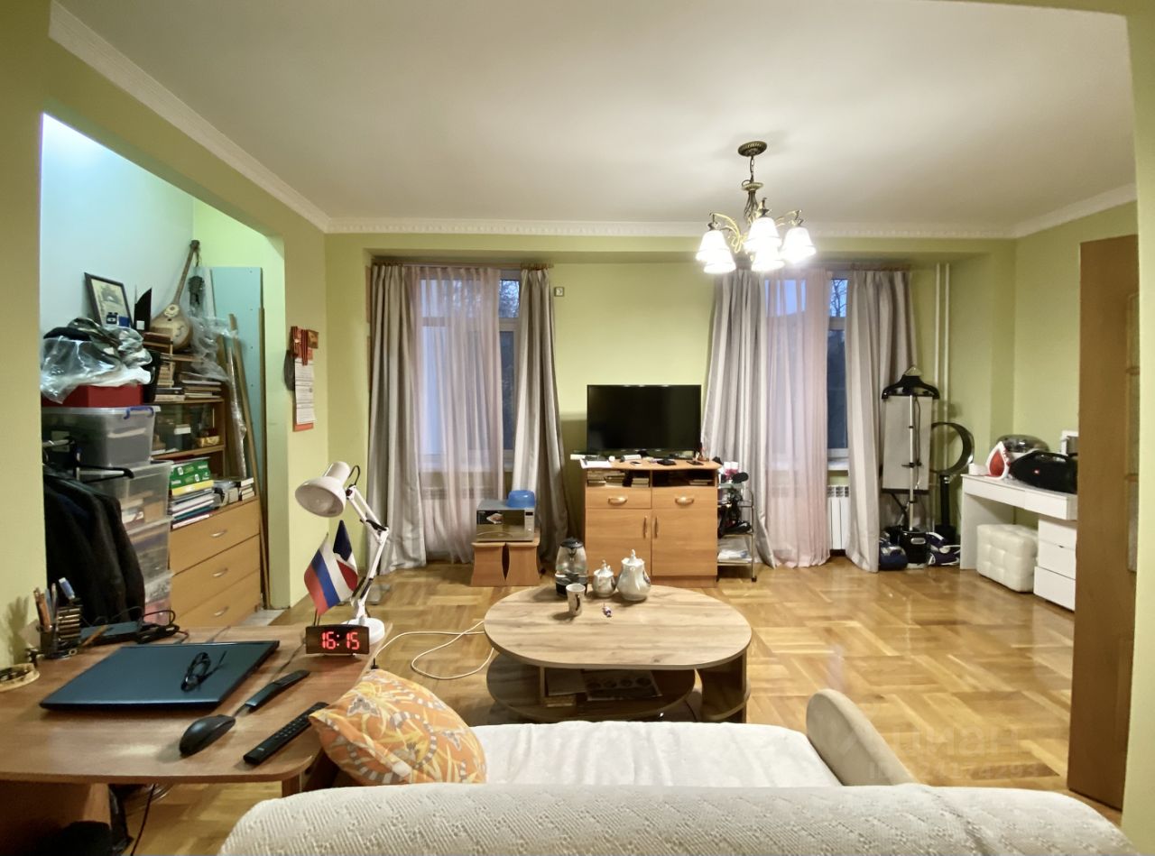 Продажа 2-комн квартиры на вторичном рынке 1-й Хорошевский проезд, 10К1