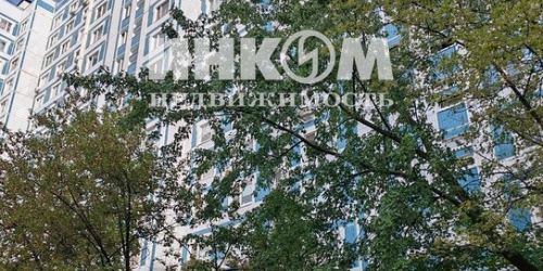 3-комн квартира улица Маршала Голованова,  д. 2