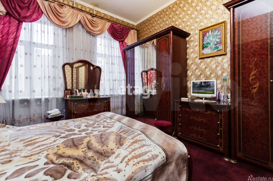 Продажа 3-комн квартиры на вторичном рынке ул Разъезжая,  д. 16-18