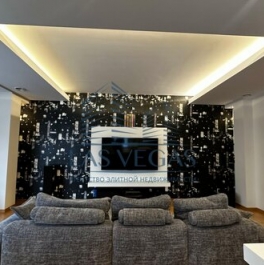 Аренда 3-комн квартиры на вторичном рынке ул Вязовая,  д. 10