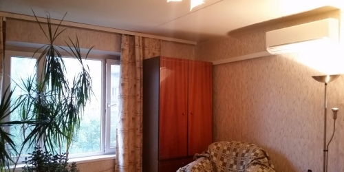 3-комн квартира Молдавская,  д. 2,  к. 1