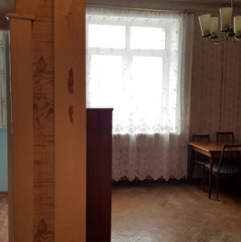 Продажа 1-комн квартиры на вторичном рынке улица Максимова,  д. 6