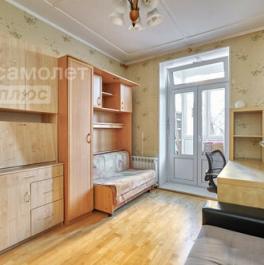 Продажа 2-комн квартиры на вторичном рынке ул Маршала Бирюзова,  д. 18