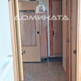 Продажа 1-комн квартиры на вторичном рынке улица Кржижановского,  д. 13