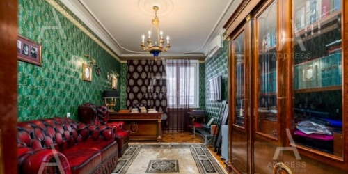 3-комн квартира ул Наличная,  д. 19