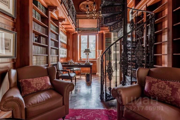 Продажа 5-комн квартиры на вторичном рынке Итальянская улица, 4