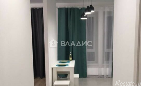 Продажа 1-комн квартиры на вторичном рынке улица Усадебный Парк,  д. 3