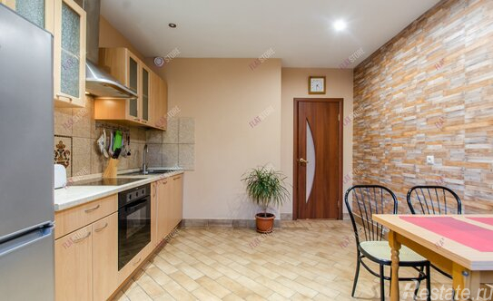 Продажа 1-комн квартиры на вторичном рынке ул Матроса Железняка,  д. 57