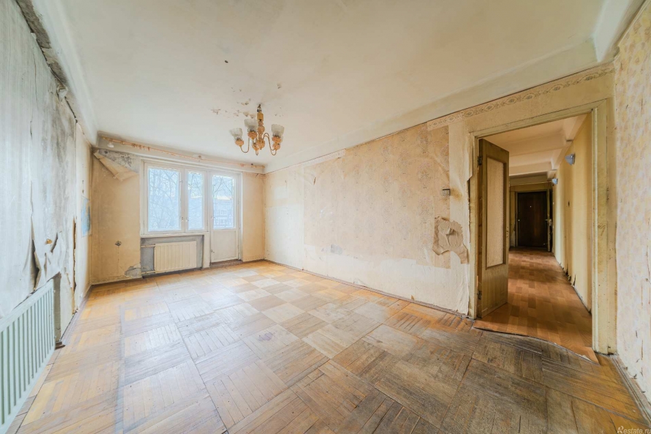 Продажа 4-комн квартиры на вторичном рынке Хасанская ул,  д. 24