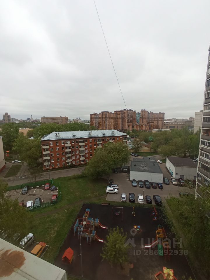 Аренда 3-комн квартиры на вторичном рынке Волочаевская улица, 8