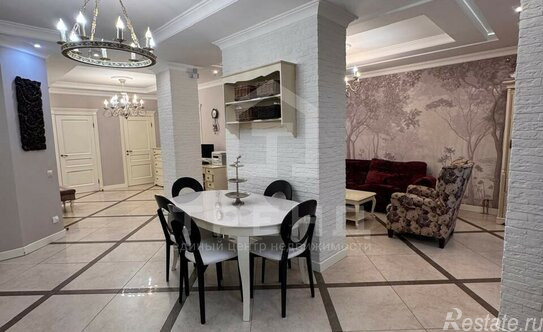 Продажа 3-комн квартиры на вторичном рынке улица Есенина,  д. 1 к1