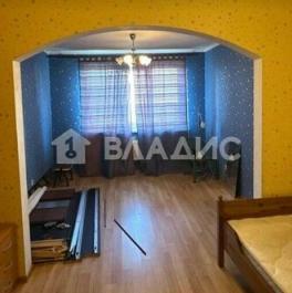 Продажа 2-комн квартиры на вторичном рынке Жерновская 2-я ул