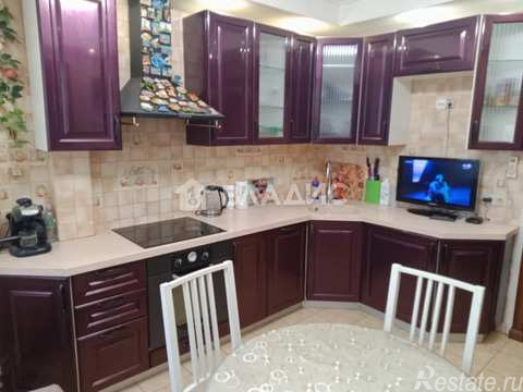 Продажа 2-комн квартиры на вторичном рынке Лобня, Лобненский бульвар,  д. 3