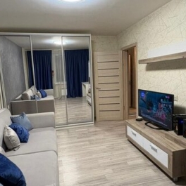 Продажа 1-комн квартиры на вторичном рынке улица Конёнкова,  д. 23Б