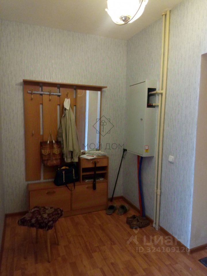 Продажа 1-комн квартиры на вторичном рынке Томилино пгт, улица Гоголя, 54к2