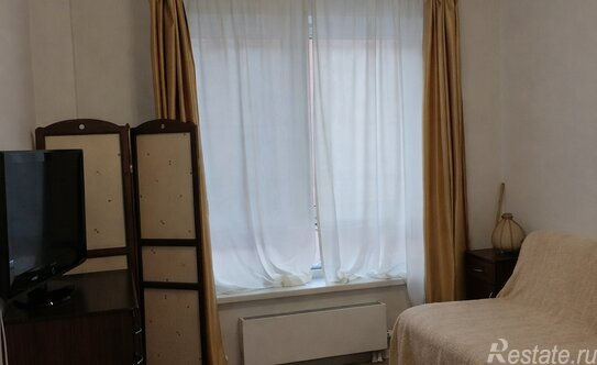 Продажа 2-комн квартиры на вторичном рынке Сиреневый б-р,  д. 4/1