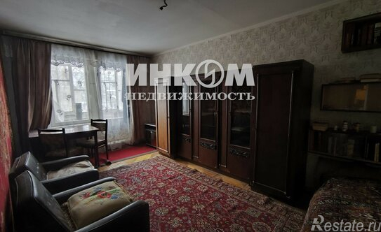 Продажа 2-комн квартиры на вторичном рынке Заря, Молодёжная улица,  д. 1