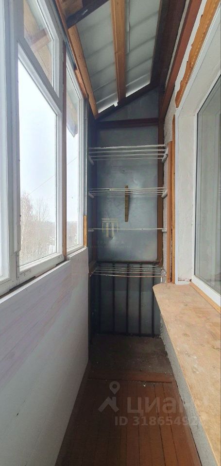 Продажа 1-комн квартиры на вторичном рынке пос. Молодежное, улица Правды, 17