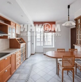 Продажа 4-комн квартиры на вторичном рынке улица Академика Зелинского,  д. 6