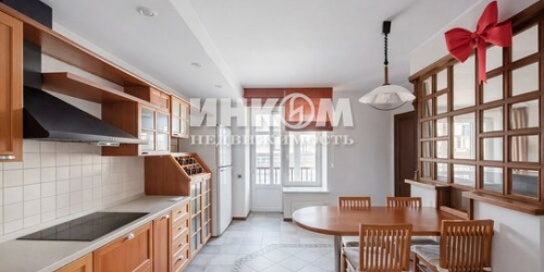 4-комн квартира улица Академика Зелинского,  д. 6