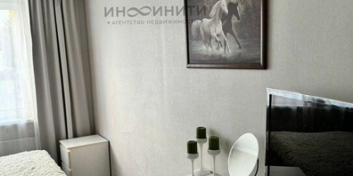 3-комн квартира улица Головачёва,  д. 27