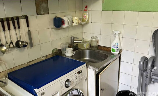 Продажа 3-комн квартиры на вторичном рынке Октябрьская улица,  д. 35