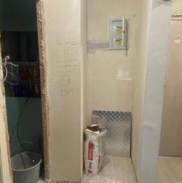 Продажа 1-комн квартиры на вторичном рынке Маресьева ул,  д. 12 к2