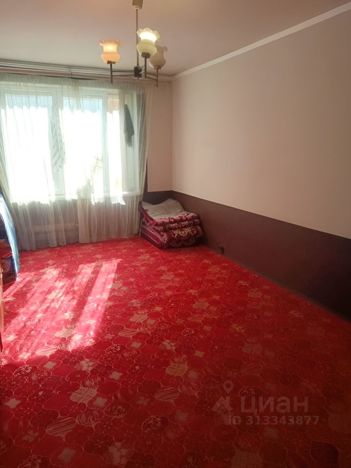 Продажа 2-комн квартиры на вторичном рынке Севанская улица, 3
