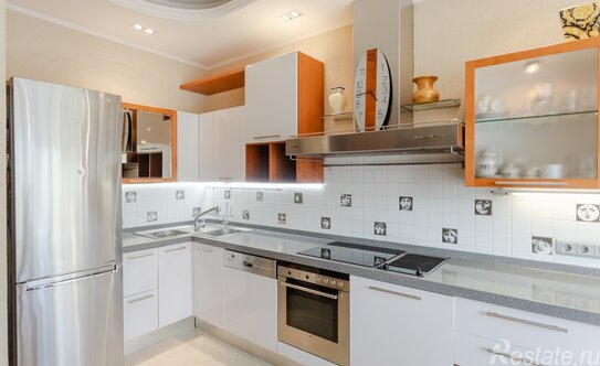 Аренда 5-комн квартиры на вторичном рынке проезд Загорского,  д. 11