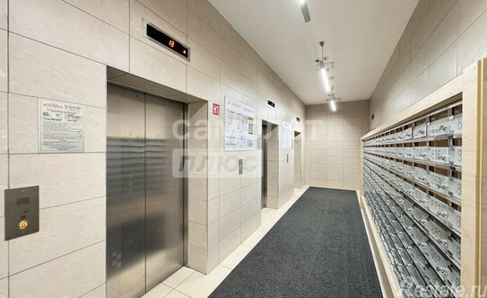 Продажа 4-комн квартиры на вторичном рынке Первомайская улица,  д. 42