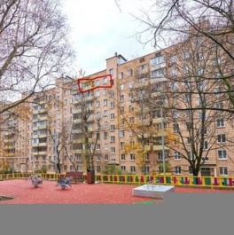 Продажа 2-комн квартиры на вторичном рынке проезд Карамзина,  д. 1,  к. 3